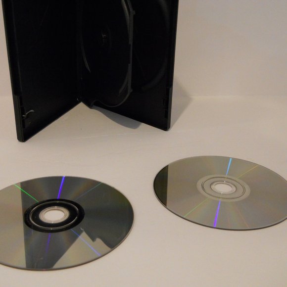 MTV The Hills Season 5 Part 2 DVD Set - Picture 11 of 12